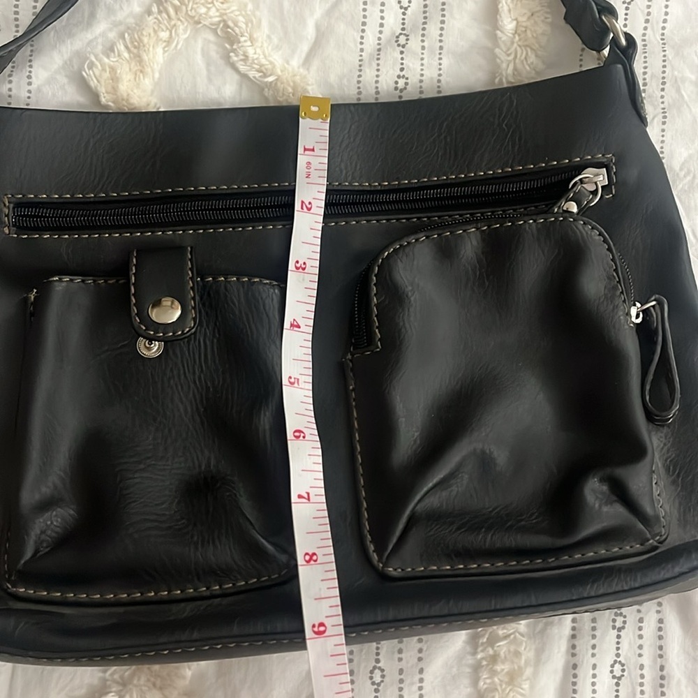 relic faux black leather crossbody purse - Picture 8 of 11